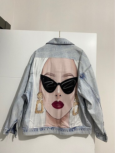 American Vintage Eskitme Detayli Baskili Oversize Kot Ceket