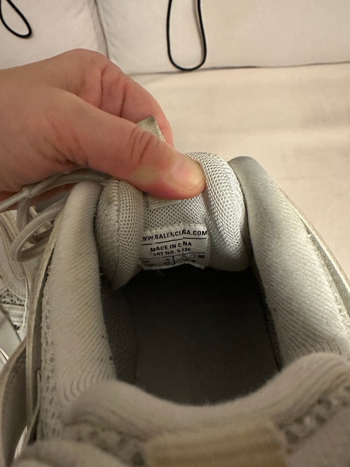 Balenciaga Beyaz Bağcıklı Spor Stiletto Sneakers - Görsel 4