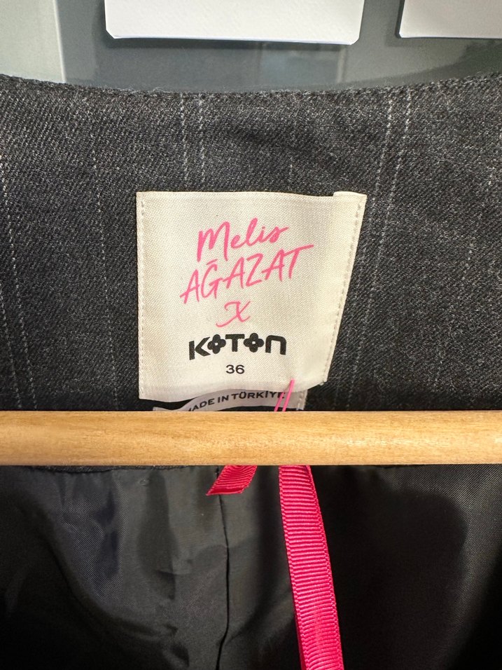 Koton Düğmeli Gri Denim Kadın Yelek - Görsel 2
