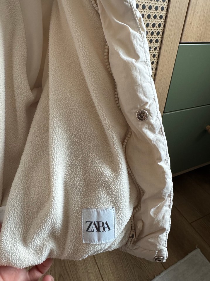 Düğmeli krem Kız Çocuk Mont - Görsel 2