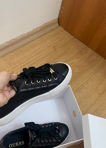 Guess Spor Ayakkabı - Görsel 10