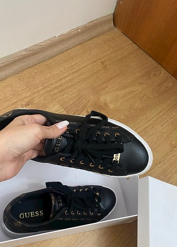 Guess Spor Ayakkabı - Görsel 9