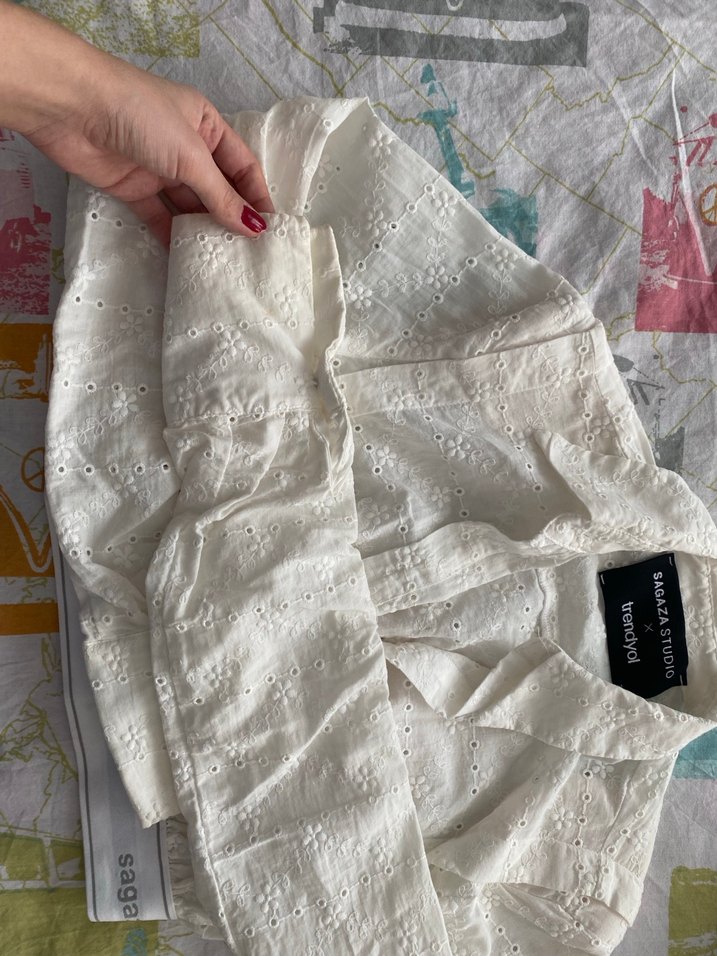 Beyaz Nakışlı Keten Bohem Gömlek sagaza - Görsel 2