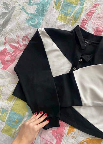 Mavi Düğmeli Siyah Beyaz Pamuklu Sweat - Görsel 2