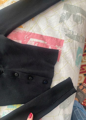 Düğmeli Siyah V Yaka Kadın Hırka Stradivarius - Görsel 3