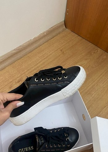 Guess Kadın Spor Ayakkabı - Görsel 3