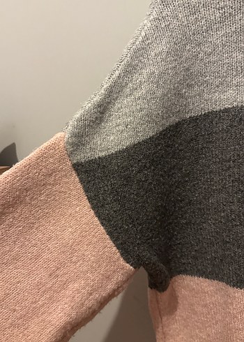 Gri Pembe Çizgili Boğazlı Kadın Kazak S/M - Görsel 3