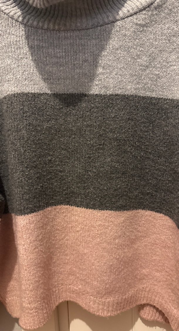 Gri Pembe Çizgili Boğazlı Kadın Kazak S/M - Görsel 2