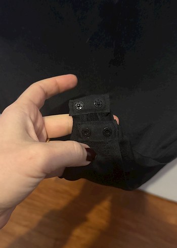 Siyah Fermuarlı Dik Yaka Çıtçıtlı Kadın Body - Görsel 5