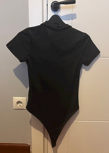 Siyah Fermuarlı Dik Yaka Çıtçıtlı Kadın Body - Görsel 6