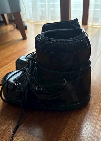 Siyah Bağcıklı Fabrika MoonBoot 39 No - Görsel 5