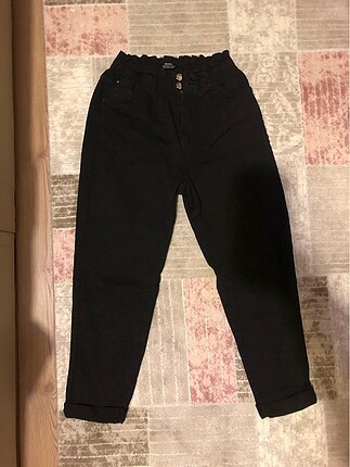 Bershka siyah mom jean