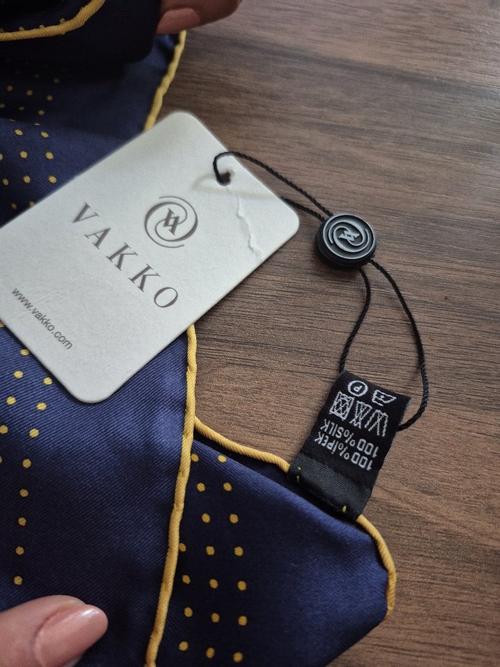 Vakko Lacivert  ipek mendil - Görsel 5