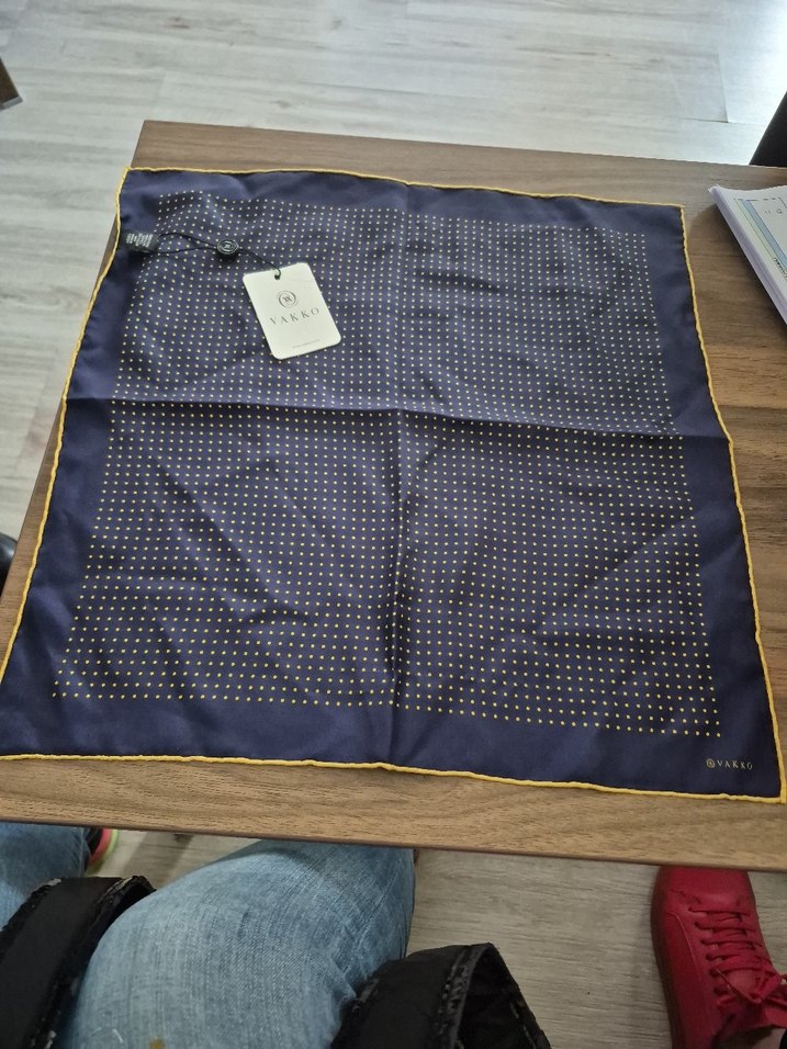 Vakko Lacivert  ipek mendil - Görsel 3