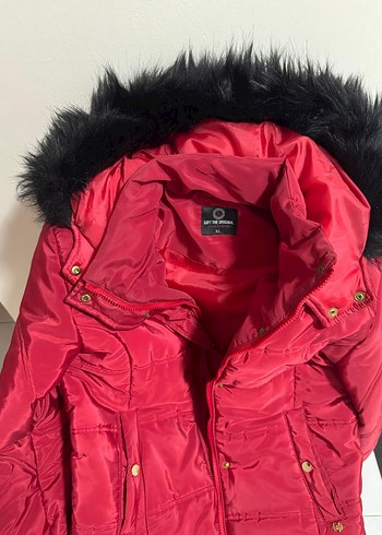 Kadın Kırmızı Kürklü Midi Kış Montu - Görsel 2