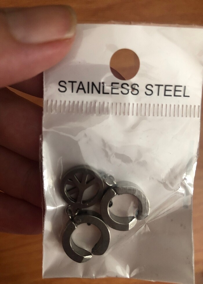 Kıstırmalı çelik küpeler - Görsel 3