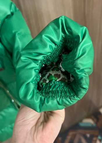 Kadın Parlak Yeşil Fermuarlı Kış Montu - Görsel 5