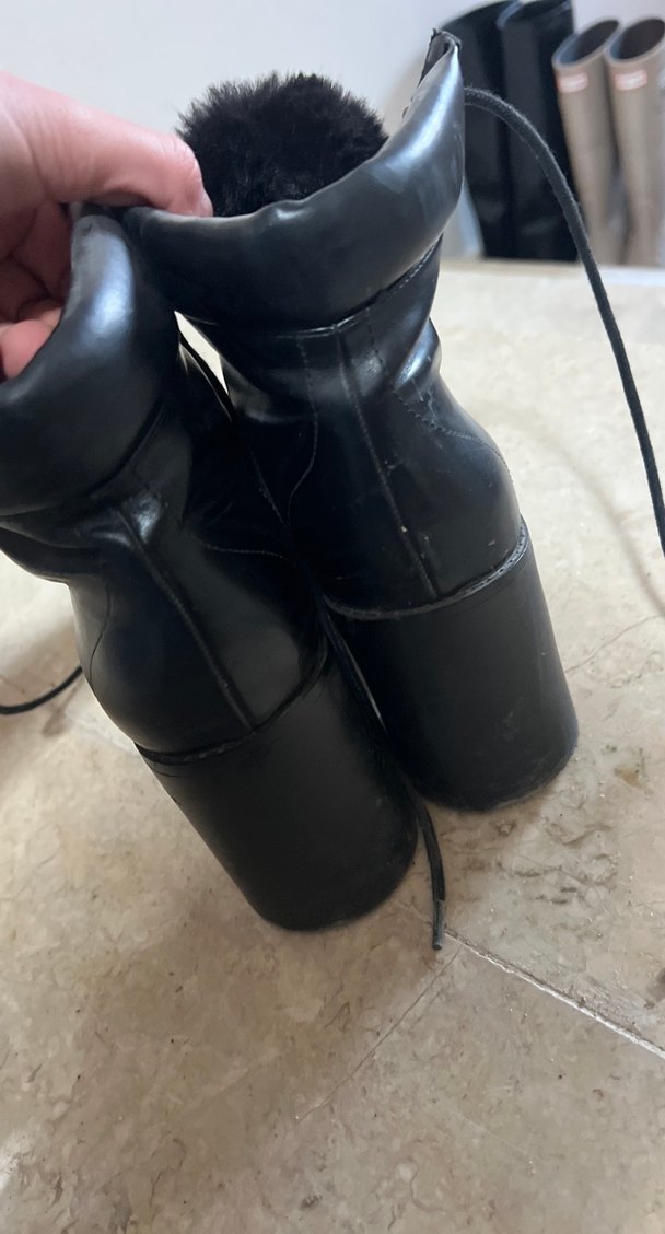 Siyah Yüksek Topuklu Kadın Deri Botlar - Görsel 3