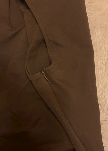 Kahverengi V Yakalı Kolsuz Kalem Elbise - Görsel 4