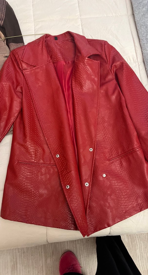 Kırmızı çeket kendinden desenli - Görsel 3