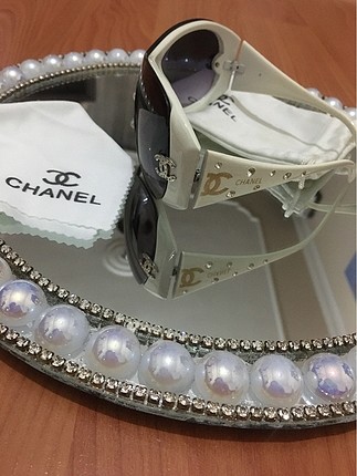 Chanel Kemik Beyaz Yanlar Taşlı Gözlük