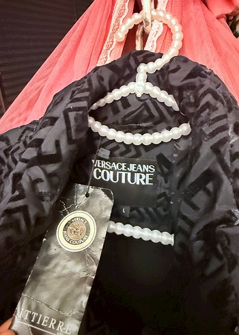 Versace Kadife Yazılı Nakışlı Fermuarlı Unısex Yelek. - Görsel 2