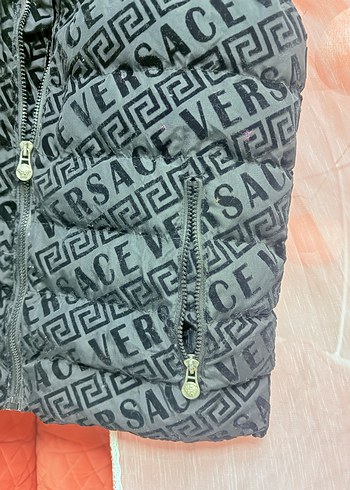 Versace Kadife Yazılı Nakışlı Fermuarlı Unısex Yelek. - Görsel 4