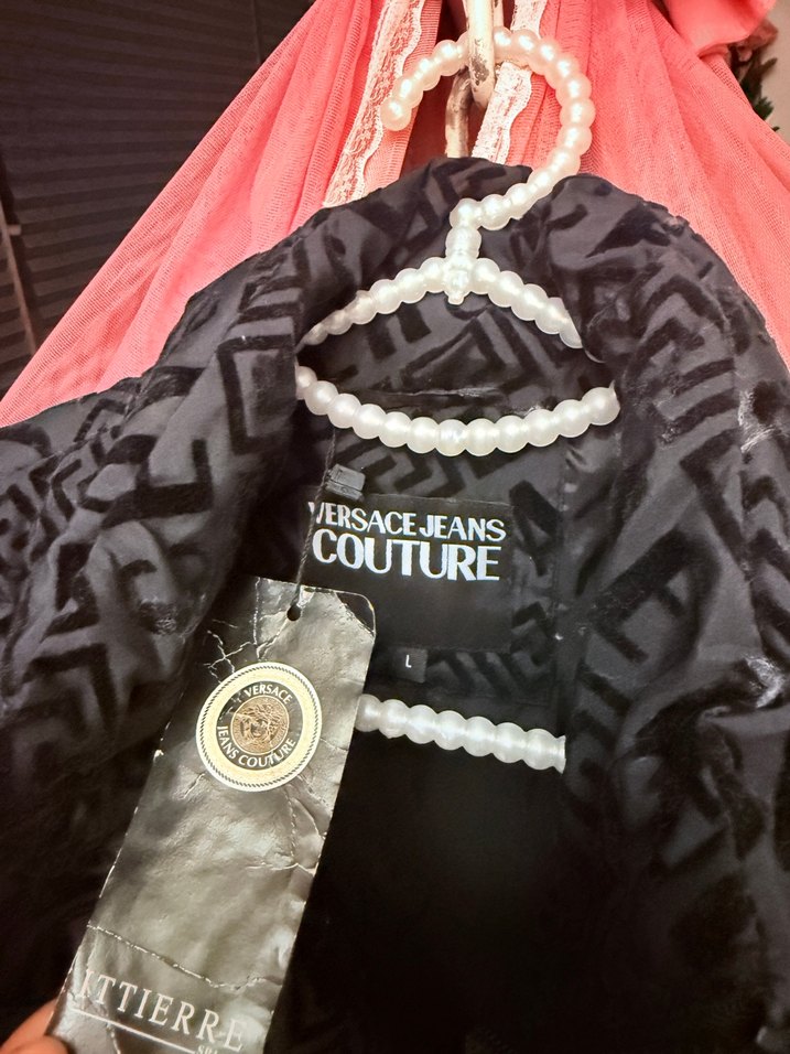 Versace Kadife Yazılı Nakışlı Fermuarlı Unısex Yelek. - Görsel 2