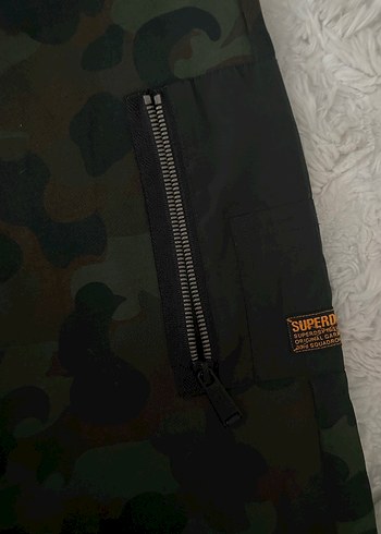 Orjinal superdry Kamuflaj Desenli  Pantolon - Görsel 4