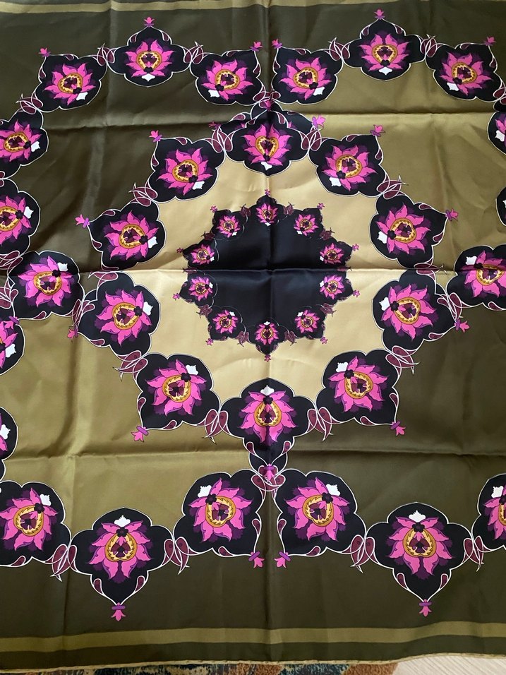 Kadın Saten basortusu - Görsel 2