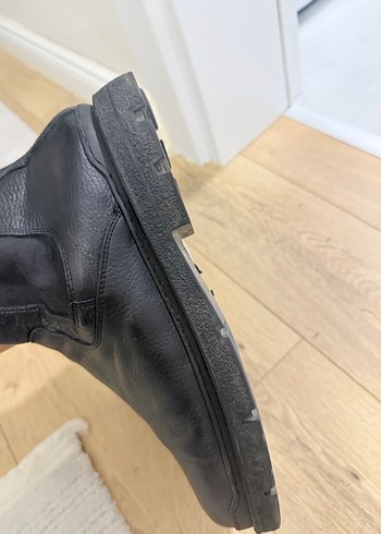Siyah Deri  Bot - Görsel 3