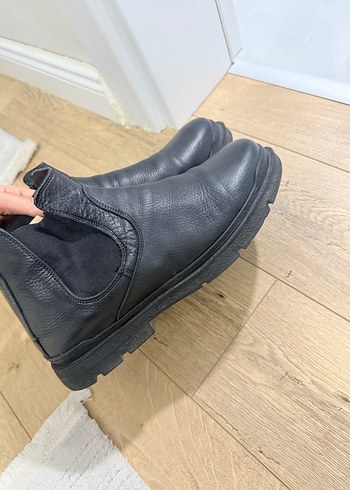 Siyah Deri  Bot - Görsel 2