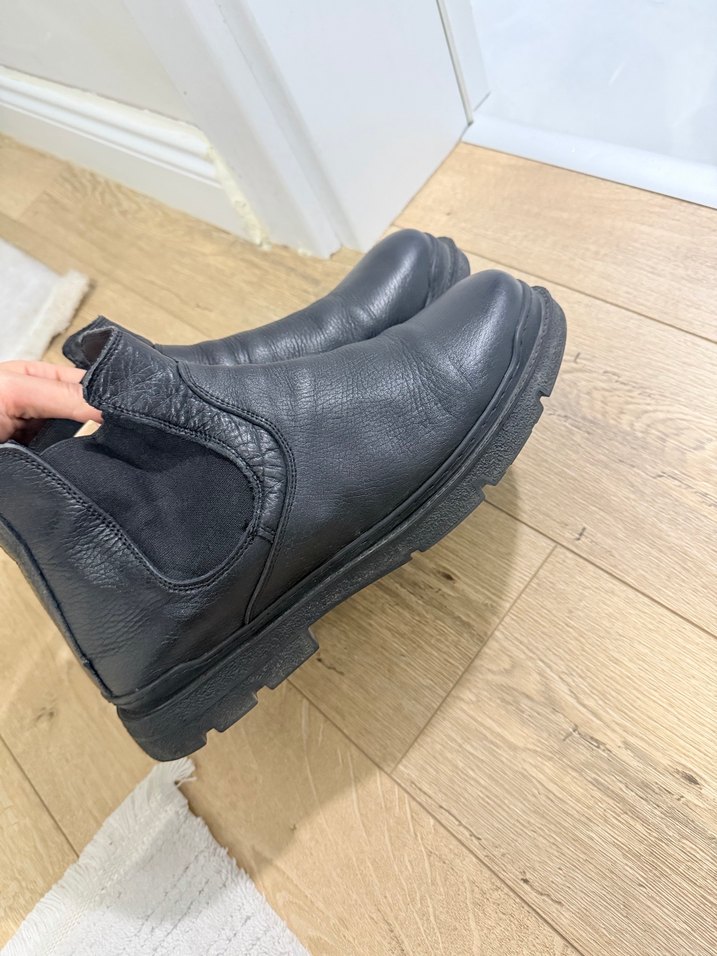 Siyah Deri  Bot - Görsel 2