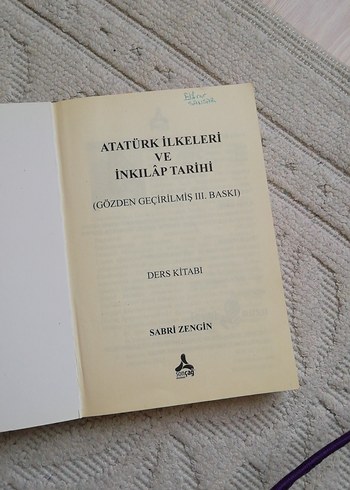 Beden Atatürk İlkeleri ve İnkılap Tarihi Kitabı