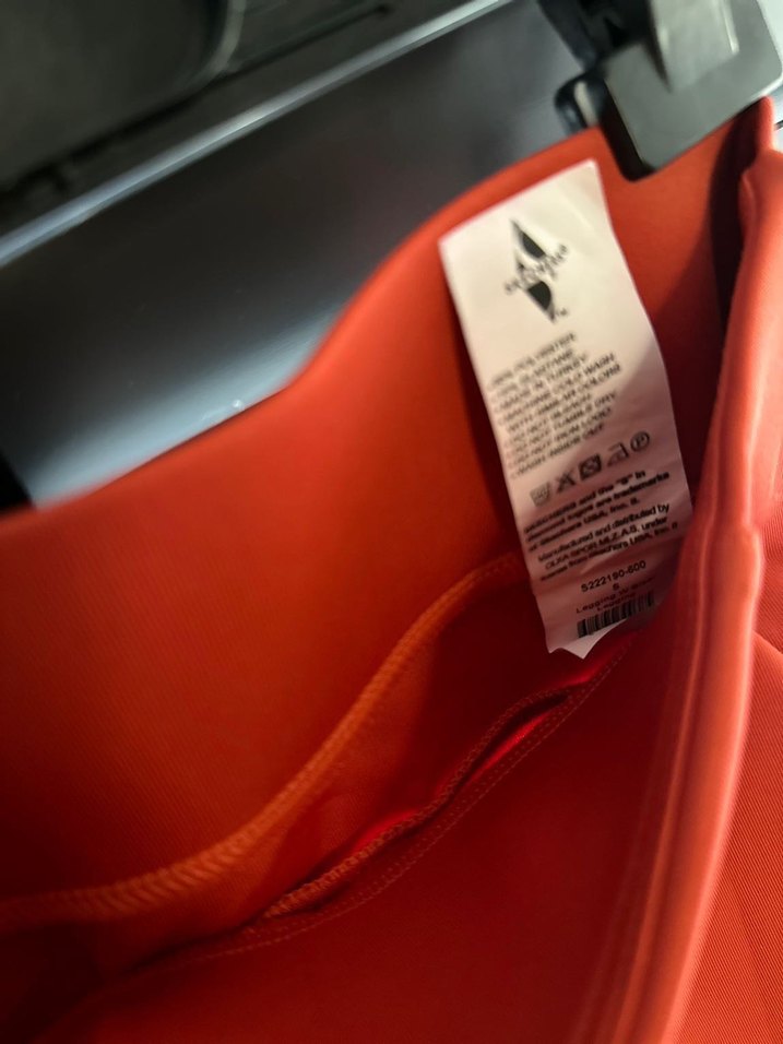 Kırmızı Mini Spor Şort - Görsel 4