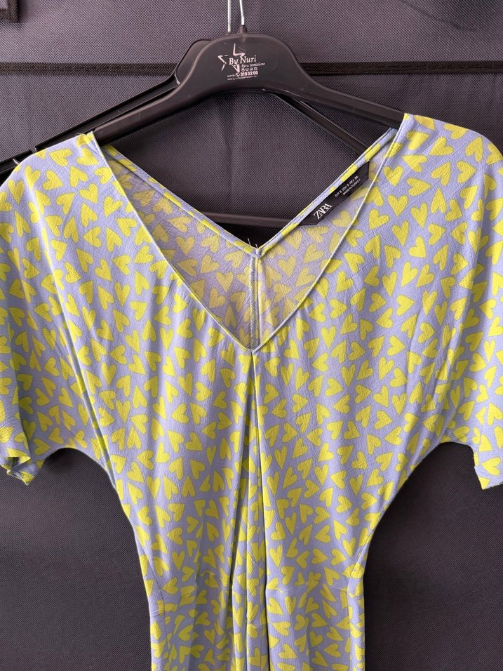 V Yaka Midi Elbise - Görsel 4