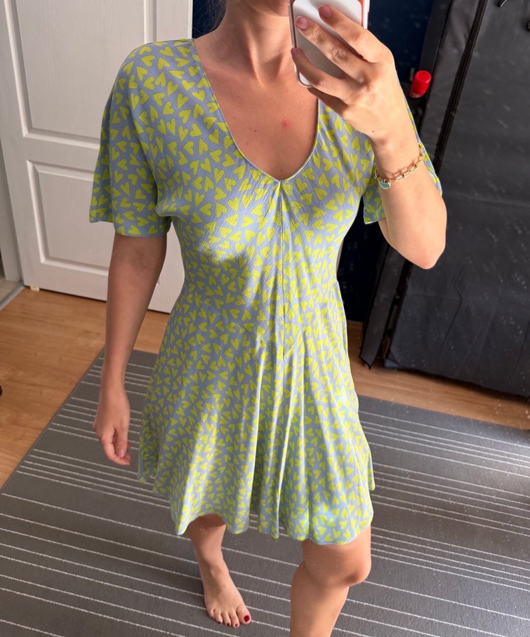 V Yaka Midi Elbise - Görsel 2