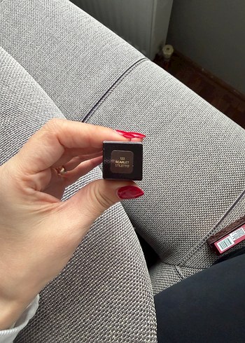 Tom Ford Sıvı Mat Ruj Scarlet Stiletto 6ml - Görsel 3