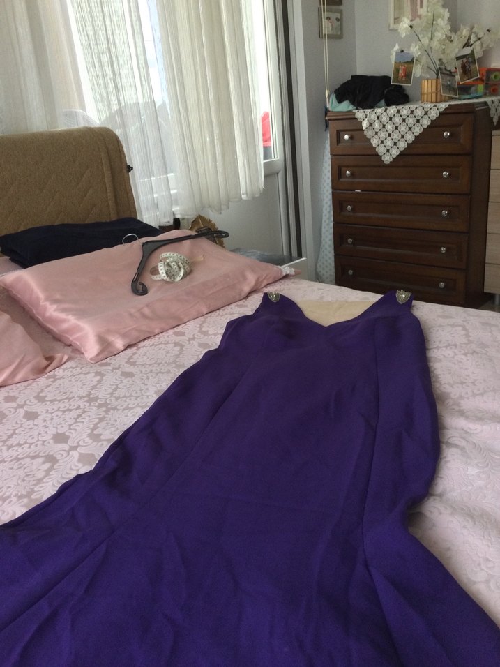 Mor Uzun Drapeli V Yaka Kadın Elbise - Görsel 2