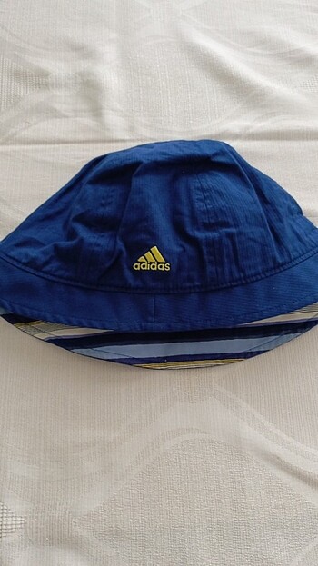 Adidas şapka