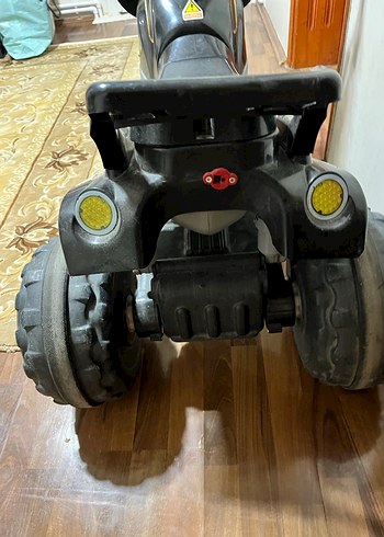 Beden Siyah Elektrikli Motorlu Çocuk Aracı