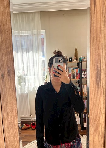 Siyah gömlek - Görsel 8