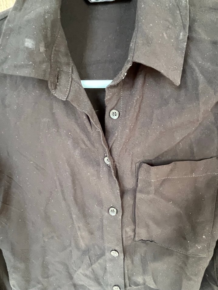 Siyah gömlek - Görsel 3