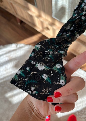 Kadın Siyah Bağlama Desenli Transparan Gömlek - Görsel 5