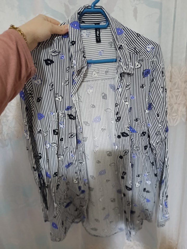 Düğmeli Uzun Kollu Mavi Gri Kadın Gömlek - Görsel 4