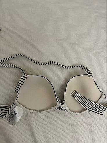 H&M H&M bikini üstü