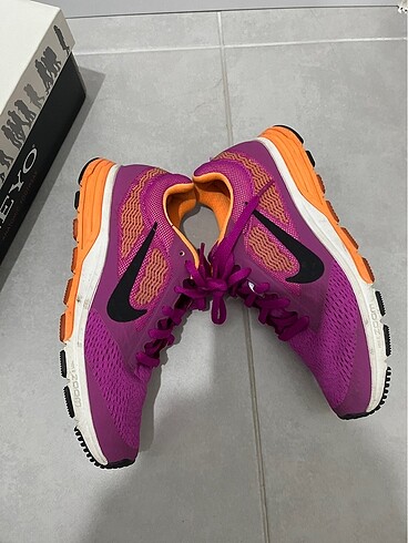 37,5 Beden Nike Zoom fly2