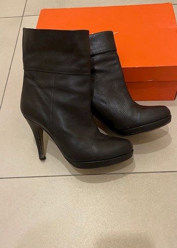 38,5 Beden Kadın koyu kahve Deri Stiletto Topuklu Bot