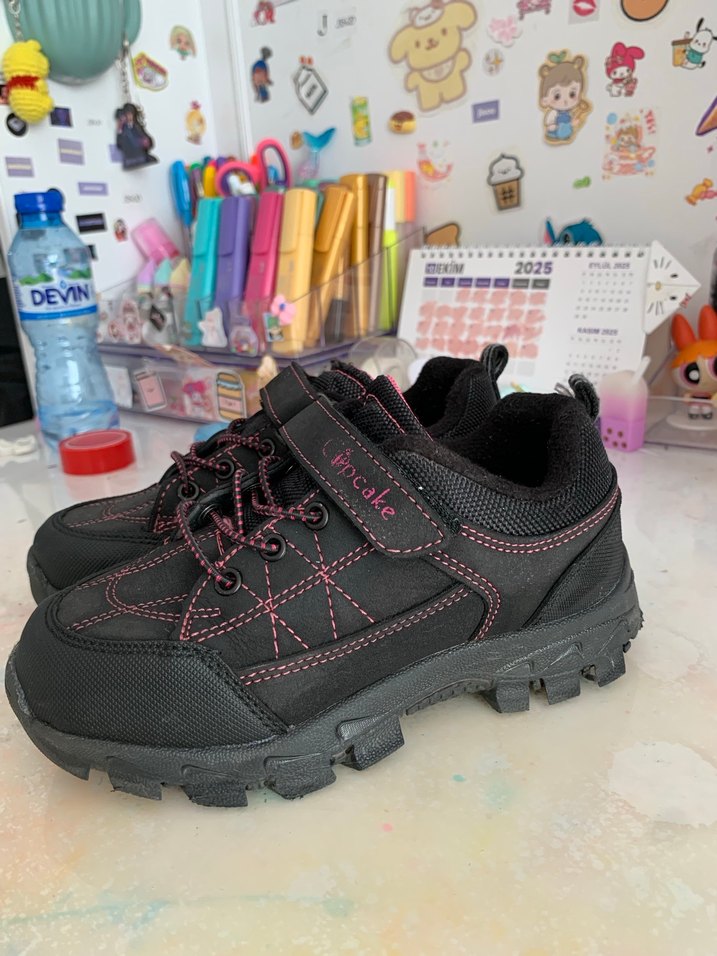 Kız Çocuk Siyah-Pembe Cırtlı Spor Ayakkabı - Görsel 3