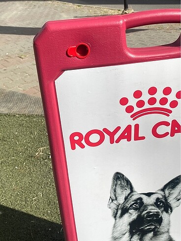 Beden kırmızı Renk Reklam Dubası park dubası